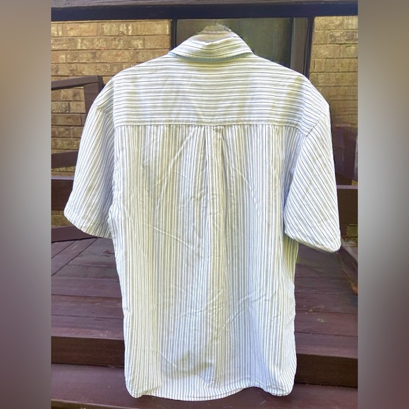 BB Classics Button-Down Blue Tan Stripe Short Sleeve Cotton Shirt Size Large - Picture 3 of 6